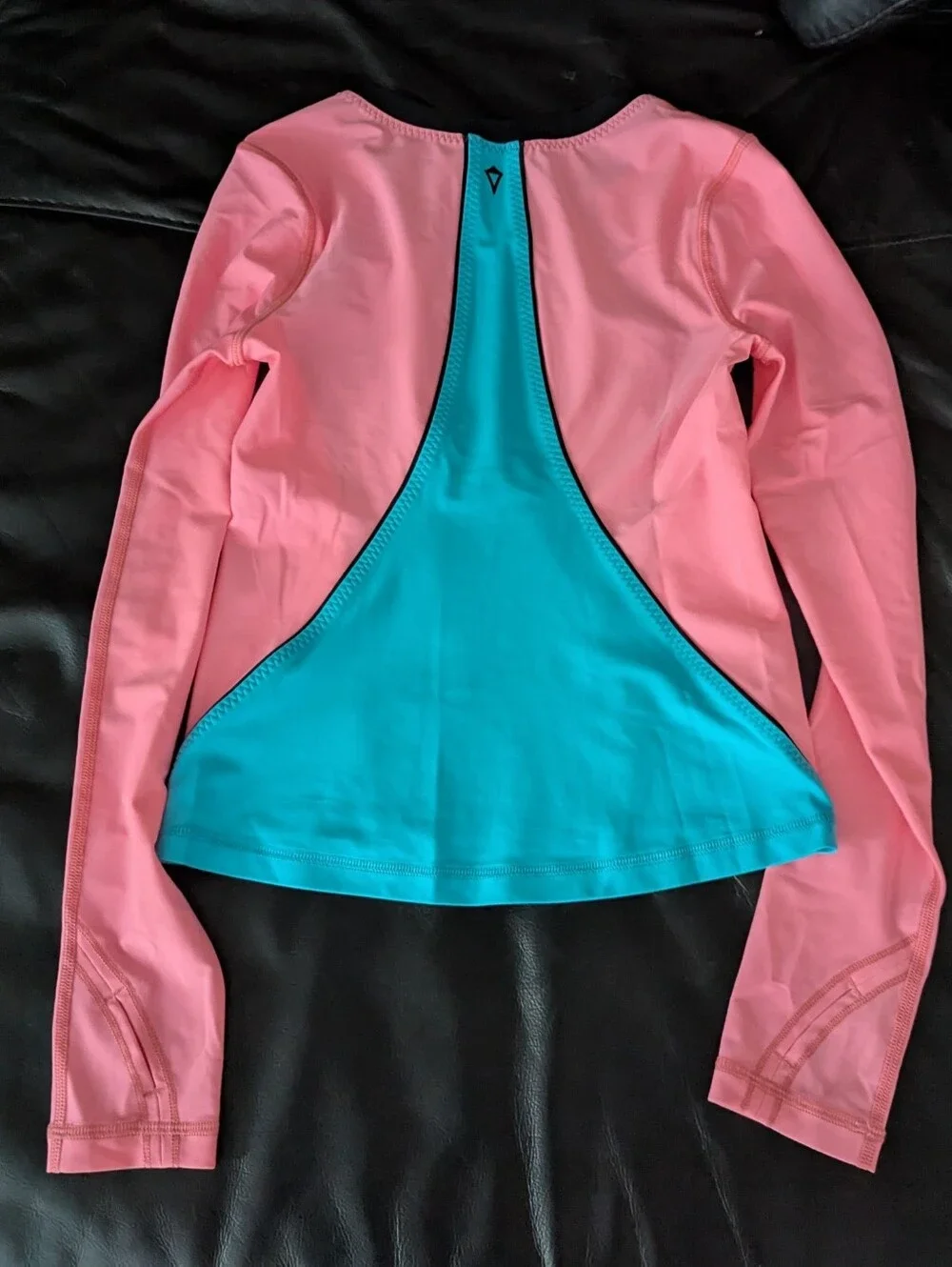 Ivivva Rashguard Pink Blue Black Colorblock Long sleeve Girl's Size 8